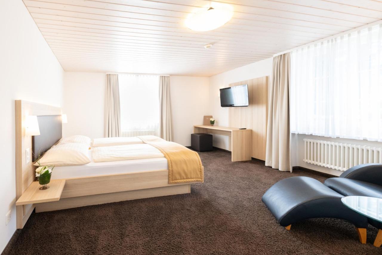 Hotel Zum Goldenen Kreuz Frauenfeld Esterno foto